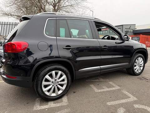 Volkswagen Tiguan 2.0 TDI BlueMotion Tech Match SUV 5dr Diesel Manual 4WD Euro 6 (s/s) (150 ps) - U489