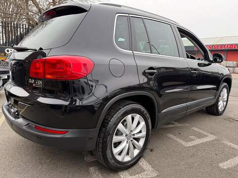 Volkswagen Tiguan 2.0 TDI BlueMotion Tech Match SUV 5dr Diesel Manual 4WD Euro 6 (s/s) (150 ps) - U489