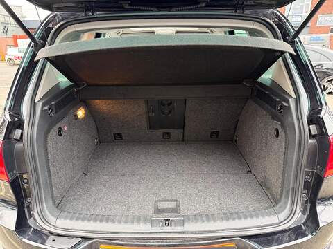 Volkswagen Tiguan 2.0 TDI BlueMotion Tech Match SUV 5dr Diesel Manual 4WD Euro 6 (s/s) (150 ps) - U489