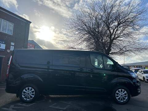 Ford Transit Custom Transit Custom 2.0 320 EcoBlue Limited Crew Van L2 H1 Euro 6 5dr (6 Seat) - U49