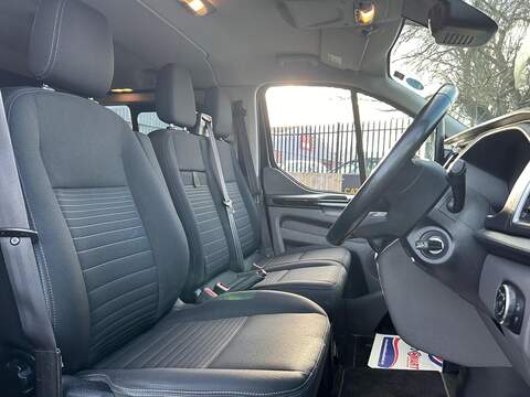 Ford Transit Custom Transit Custom 2.0 320 EcoBlue Limited Crew Van L2 H1 Euro 6 5dr (6 Seat) - U49