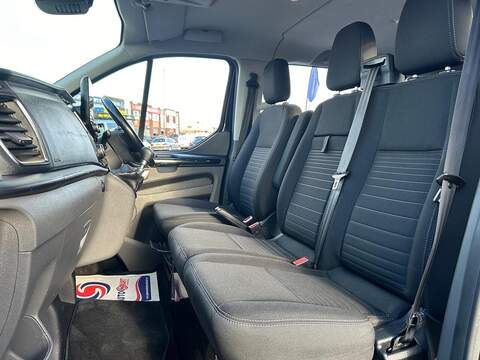 Ford Transit Custom Transit Custom 2.0 320 EcoBlue Limited Crew Van L2 H1 Euro 6 5dr (6 Seat) - U49