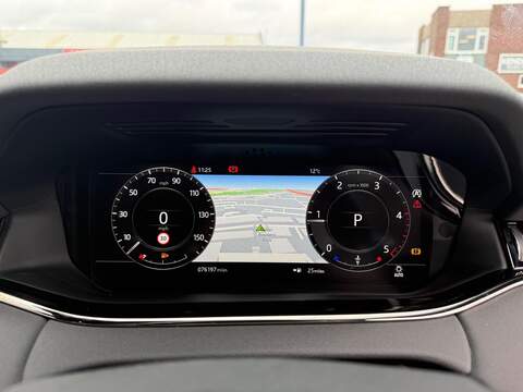 Land Rover Range Rover Evoque 2.0 D180 R-Dynamic SE SUV 5dr Diesel Auto 4WD Euro 6 (s/s) (180 ps) - U490