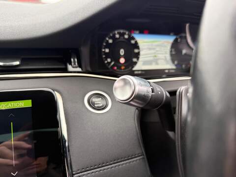 Land Rover Range Rover Evoque 2.0 D180 R-Dynamic SE SUV 5dr Diesel Auto 4WD Euro 6 (s/s) (180 ps) - U490