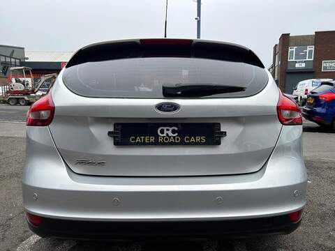 Ford Focus 1.5 TDCi Titanium Hatchback 5dr Diesel Manual Euro 6 (s/s) (120 ps) - U493