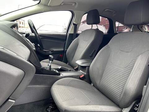 Ford Focus 1.5 TDCi Titanium Hatchback 5dr Diesel Manual Euro 6 (s/s) (120 ps) - U493