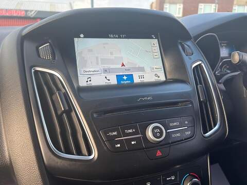 Ford Focus 1.0T EcoBoost ST-Line Hatchback 5dr Petrol Manual Euro 6 (s/s) (125 ps) - U494