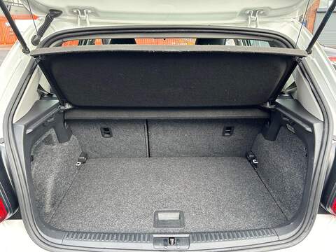 Volkswagen Polo 1.2 TSI BlueMotion Tech SE Hatchback 5dr Petrol Manual Euro 6 (s/s) (90 ps) - U496