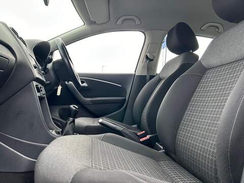 Volkswagen Polo 1.2 TSI BlueMotion Tech SE Hatchback 5dr Petrol Manual Euro 6 (s/s) (90 ps) - U496