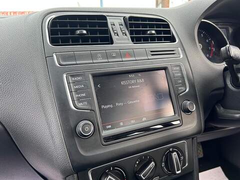 Volkswagen Polo 1.2 TSI BlueMotion Tech SE Hatchback 5dr Petrol Manual Euro 6 (s/s) (90 ps) - U496