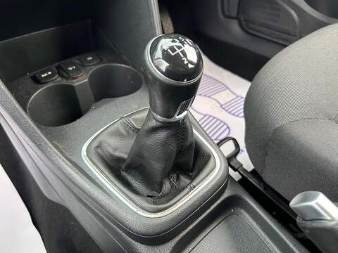 Volkswagen Polo 1.2 TSI BlueMotion Tech SE Hatchback 5dr Petrol Manual Euro 6 (s/s) (90 ps) - U496