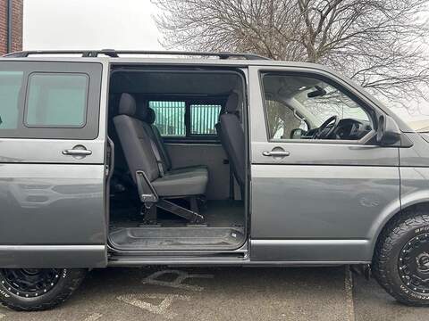 Volkswagen Transporter 2.0 BiTDI T32 Highline Kombi DSG 4Motion SWB Euro 6 (s/s) 5dr - U497