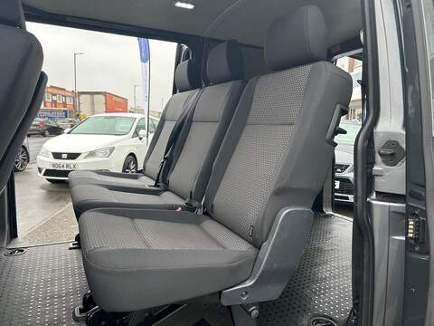 Volkswagen Transporter 2.0 BiTDI T32 Highline Kombi DSG 4Motion SWB Euro 6 (s/s) 5dr - U497