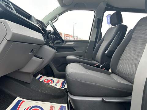 Volkswagen Transporter 2.0 BiTDI T32 Highline Kombi DSG 4Motion SWB Euro 6 (s/s) 5dr - U497