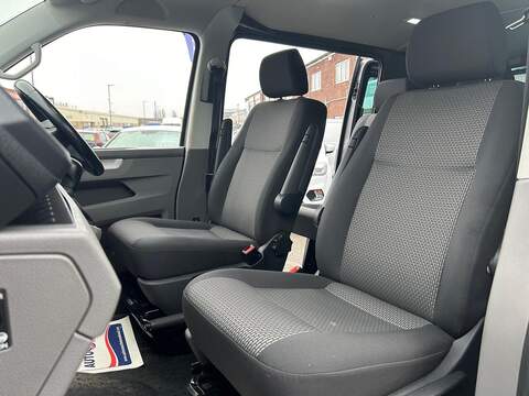 Volkswagen Transporter 2.0 BiTDI T32 Highline Kombi DSG 4Motion SWB Euro 6 (s/s) 5dr - U497