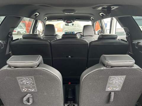 Peugeot 5008 1.2 PureTech GT Premium SUV 5dr Petrol EAT Euro 6 (s/s) (130 ps) - U498