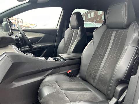 Peugeot 5008 1.2 PureTech GT Premium SUV 5dr Petrol EAT Euro 6 (s/s) (130 ps) - U498