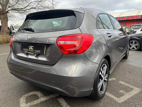 Mercedes-Benz A Class 1.5 A180 CDI ECO SE Hatchback 5dr Diesel Manual Euro 5 (s/s) (109 ps) - U499