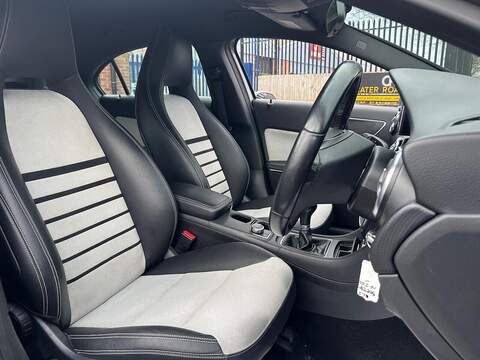 Mercedes-Benz A Class 1.5 A180 CDI ECO SE Hatchback 5dr Diesel Manual Euro 5 (s/s) (109 ps) - U499