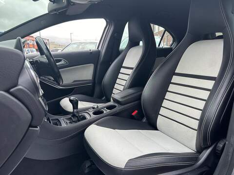 Mercedes-Benz A Class 1.5 A180 CDI ECO SE Hatchback 5dr Diesel Manual Euro 5 (s/s) (109 ps) - U499