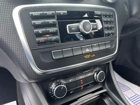 Mercedes-Benz A Class 1.5 A180 CDI ECO SE Hatchback 5dr Diesel Manual Euro 5 (s/s) (109 ps) - U499