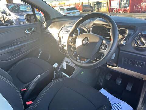 Renault Captur Captur 1.5 dCi ENERGY Iconic Euro 6 (s/s) 5dr - U50