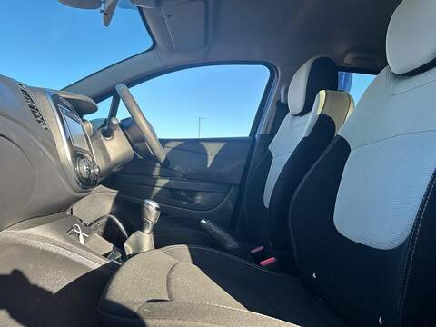 Renault Captur Captur 1.5 dCi ENERGY Iconic Euro 6 (s/s) 5dr - U50