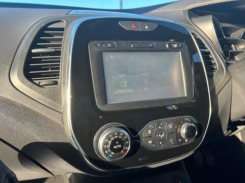 Renault Captur Captur 1.5 dCi ENERGY Iconic Euro 6 (s/s) 5dr - U50