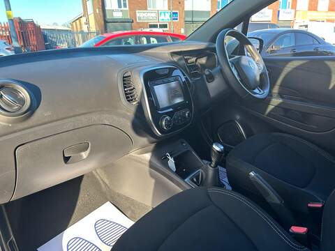 Renault Captur Captur 1.5 dCi ENERGY Iconic Euro 6 (s/s) 5dr - U50