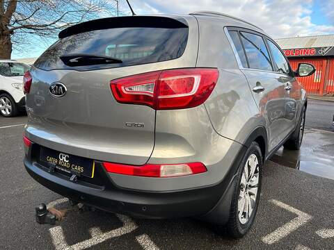Kia Sportage 2.0 CRDi First Edition SUV 5dr Diesel Manual AWD Euro 5 (134 bhp) - U501