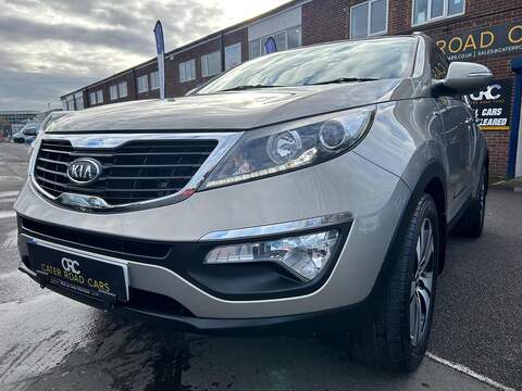 Kia Sportage 2.0 CRDi First Edition SUV 5dr Diesel Manual AWD Euro 5 (134 bhp) - U501