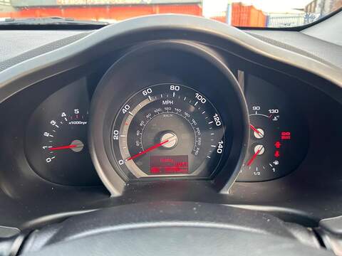 Kia Sportage 2.0 CRDi First Edition SUV 5dr Diesel Manual AWD Euro 5 (134 bhp) - U501