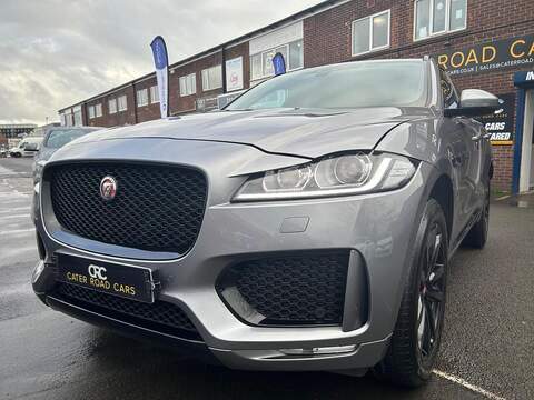 Jaguar F-PACE 2.0 D180 Chequered Flag SUV 5dr Diesel Auto AWD Euro 6 (s/s) (180 ps) - U502