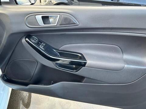 Ford Fiesta 1.0T EcoBoost Titanium X Hatchback 3dr Petrol Manual Euro 6 (s/s) (125 ps) - U503