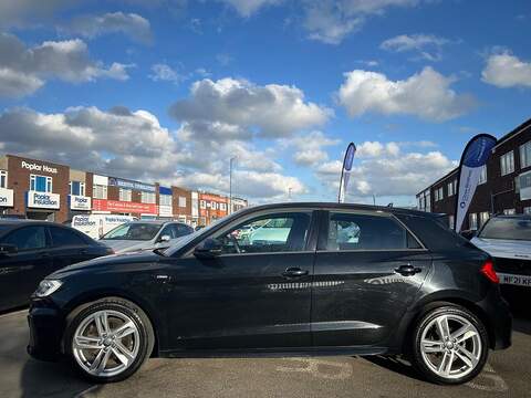 Audi A1 1.0 TFSI 30 S line Sportback 5dr Petrol Manual Euro 6 (s/s) (116 ps) - U504