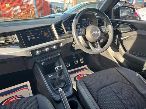 Audi A1 1.0 TFSI 30 S line Sportback 5dr Petrol Manual Euro 6 (s/s) (116 ps) - U504