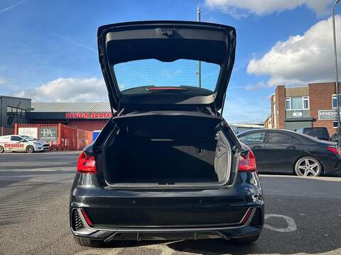 Audi A1 1.0 TFSI 30 S line Sportback 5dr Petrol Manual Euro 6 (s/s) (116 ps) - U504