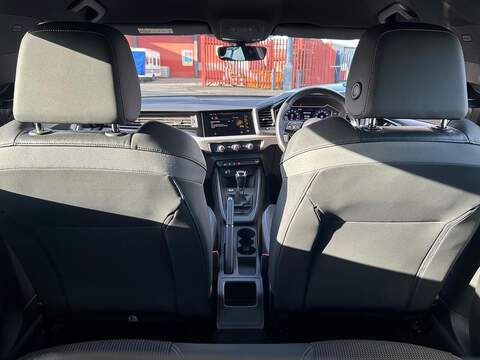 Audi A1 1.0 TFSI 30 S line Sportback 5dr Petrol Manual Euro 6 (s/s) (116 ps) - U504