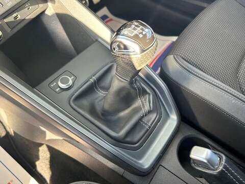 Audi A1 1.0 TFSI 30 S line Sportback 5dr Petrol Manual Euro 6 (s/s) (116 ps) - U504