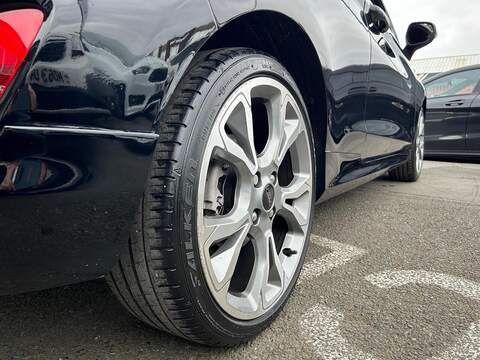 Ford Fiesta 1.0T EcoBoost ST-Line Euro 6 (s/s) 3dr - U506