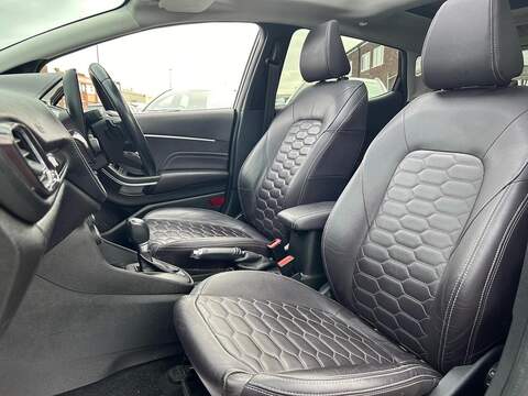 Ford Fiesta 1.0T EcoBoost GPF Vignale Hatchback 5dr Petrol Auto Euro 6 (s/s) (100 ps) - U507