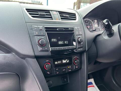 Suzuki Swift Swift 1.2 SZ4 Auto Euro 5 5dr - U51