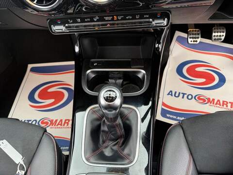 Mercedes-Benz A Class 1.3 A180 AMG Line Hatchback 5dr Petrol Manual Euro 6 (s/s) (136 ps) - U513