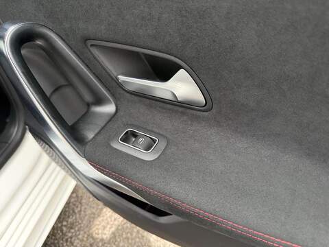 Mercedes-Benz A Class 1.3 A180 AMG Line Hatchback 5dr Petrol Manual Euro 6 (s/s) (136 ps) - U513