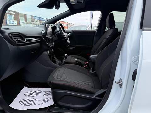 Ford Puma 1.0T EcoBoost MHEV ST-Line SUV 5dr Petrol Manual Euro 6 (s/s) (125 ps) - U516