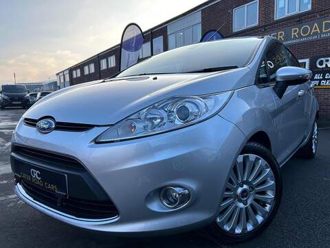 Ford Fiesta Fiesta 1.6 Titanium 5dr - U52