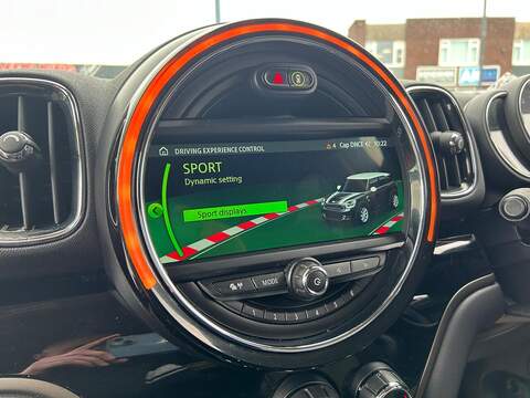 MINI Countryman 1.5 Cooper SUV 5dr Petrol Auto Euro 6 (s/s) (136 ps) - U521
