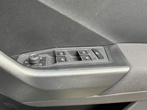 Volkswagen T-Roc 1.6 TDI SE SUV 5dr Diesel Manual Euro 6 (s/s) (115 ps) - U522