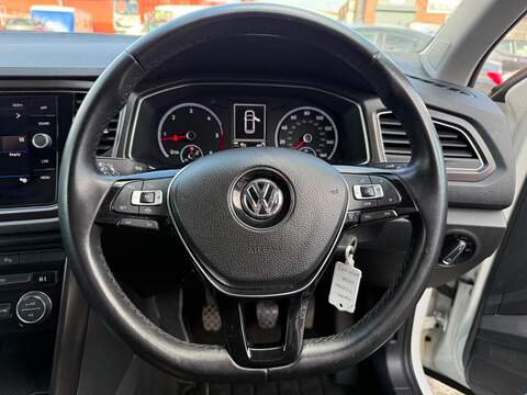 Volkswagen T-Roc 1.6 TDI SE SUV 5dr Diesel Manual Euro 6 (s/s) (115 ps) - U522