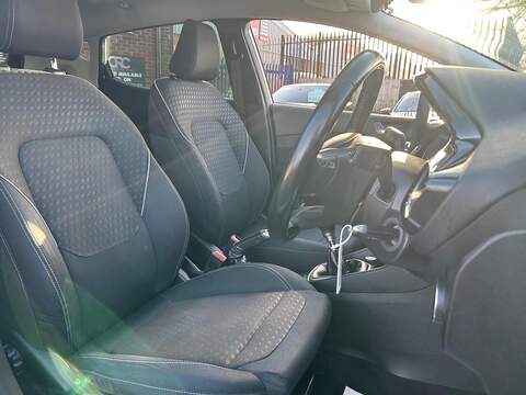 Ford Fiesta 1.0T EcoBoost Zetec Hatchback 5dr Petrol Manual Euro 6 (s/s) (100 ps) - U525